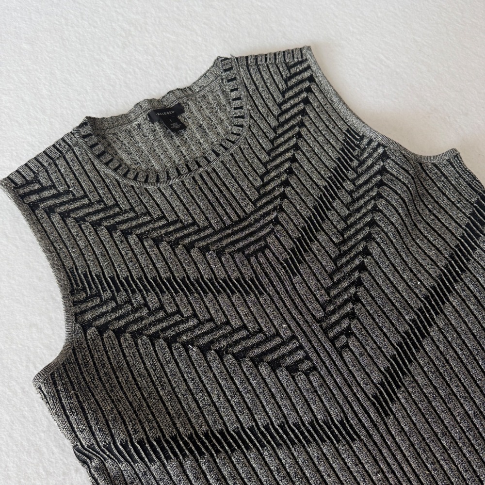 Halogen‎ Knit Sleeveless Top Women L Silver Black Metallic Chevron Peplum Shell